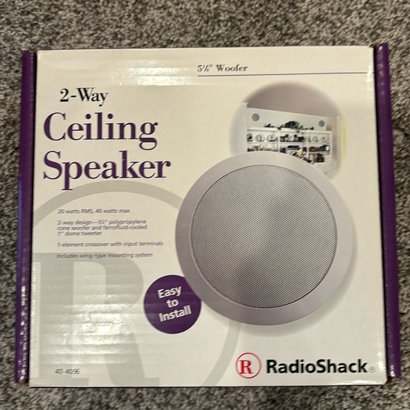 Radio Shack 2-Way Ceiling Speaker 5"1/4 Woofer, 40 Watts - Part 40-4091 - Picture 1 of 8